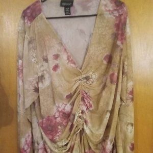 Lane Bryant 26/28 Floral blouse